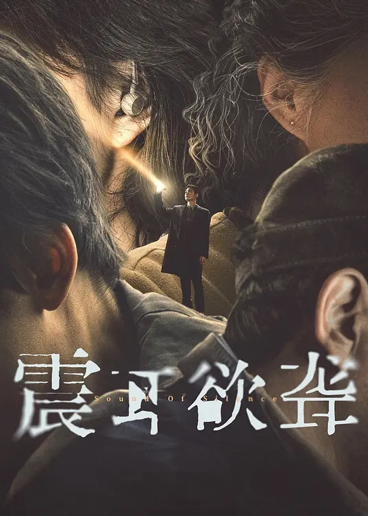 学生妹被社会大姐带到KTV直播_往逼里灌酒 给大姐舔逼 最后被操！ - 卧槽色